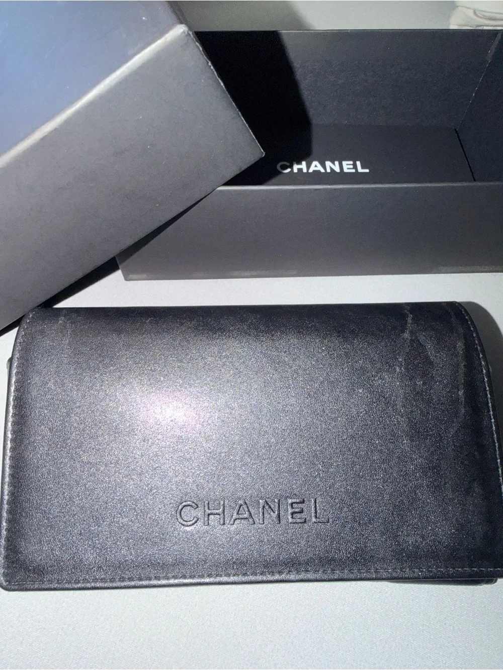 CHANEL calf skin sunglasses cash with Embossed Logo and a box